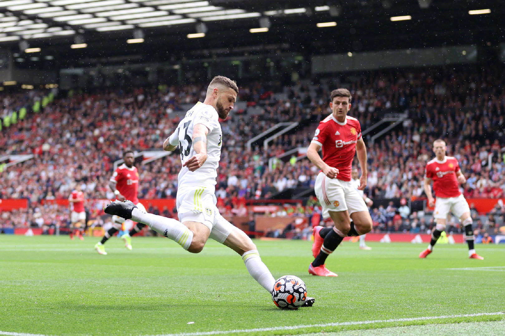 边路进攻 边路进攻